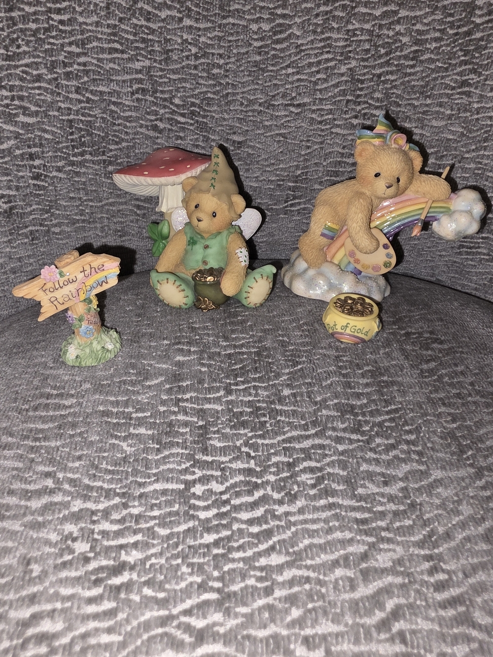 Vintage Cherished Teddies Ryan And Ellen Rainbows Pot Of Gold  Really Nice!!